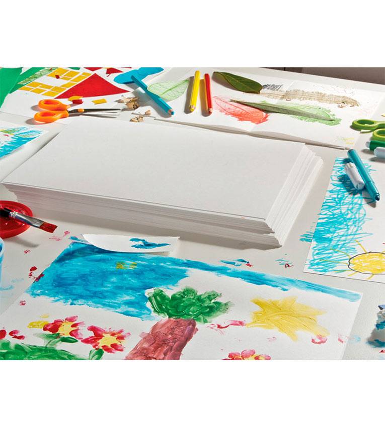 PAPIER DESSIN 240G/M2 FORMAT A4 21X29,7CM 50 FEUILLES