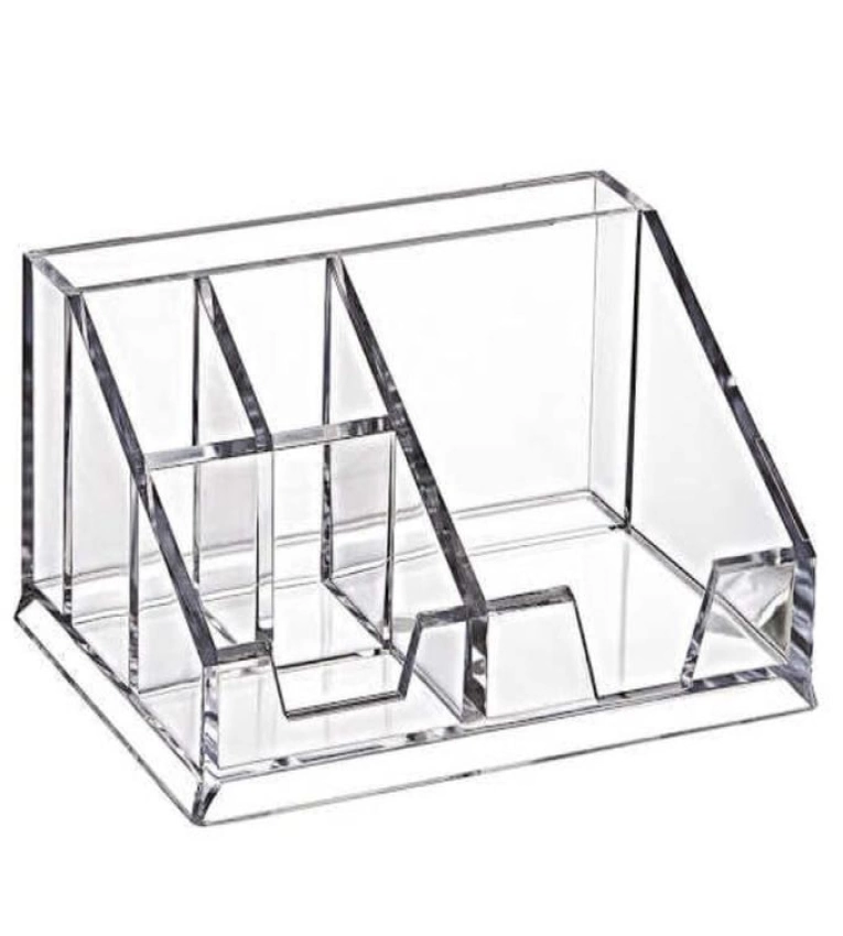 Contient compartiments de tailles différentes, contient des crayons, des ciseaux, des cahiers et des trombones ainsi que votre smartphone