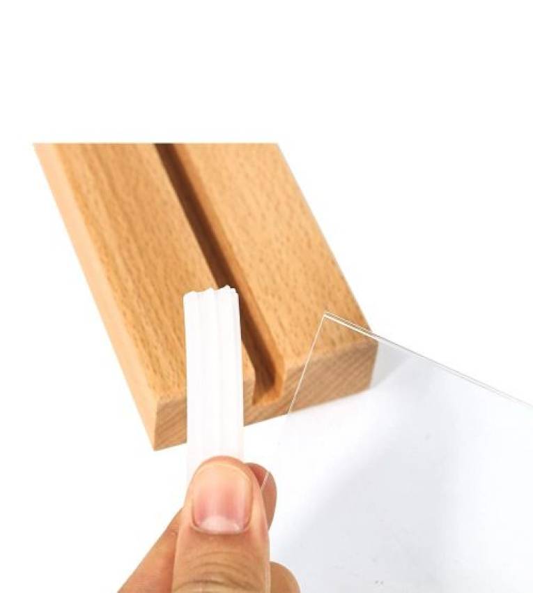 Porte menu de table en plexiglas avec base en bois Format