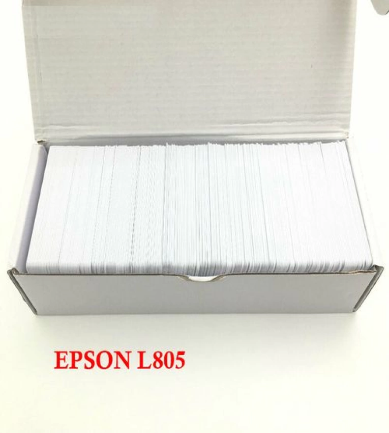 Pack de 230 Cartes PVC pour Imprimante. Qualité et Durabilité Assurées. Idéal pour ID et Badges.