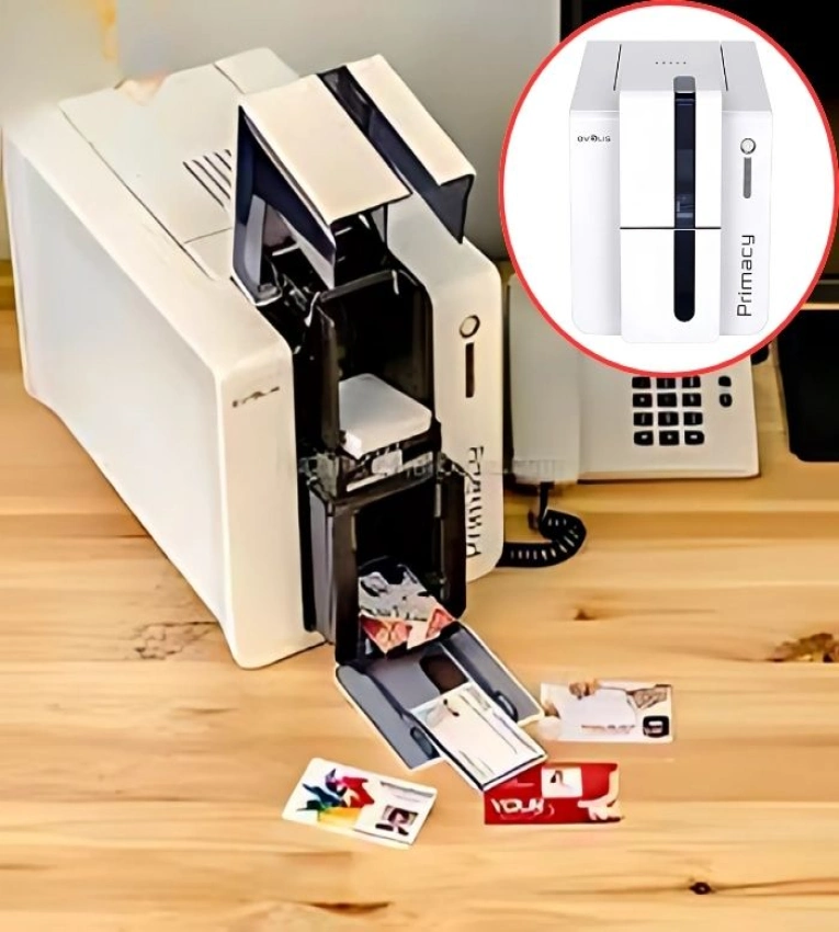 Imprimante cartes d’identité double face rapide et performante. Idéale pour entreprises, écoles et événements.